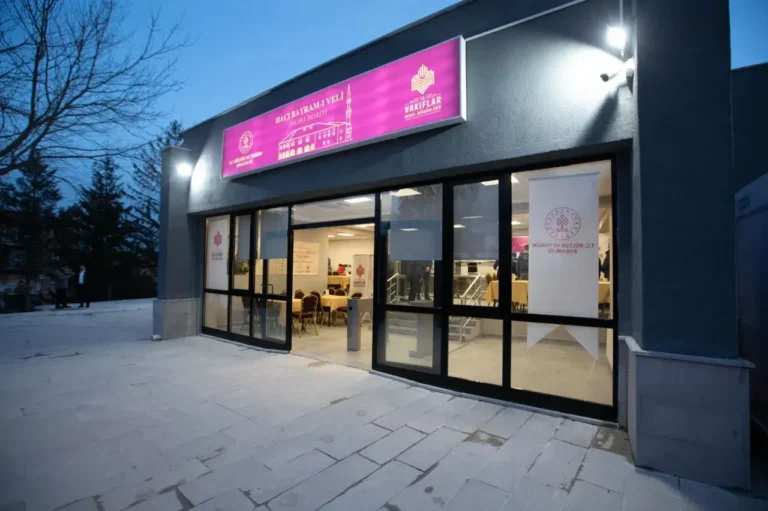 Vakıflar Genel Müdürlüğü’nden Ramazan Ayı boyunca Ankara’da ücretsiz iftar hizmeti