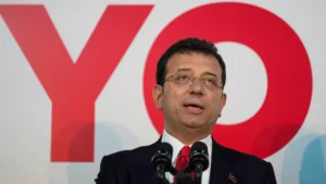 Adaylık çalışmalarına İzmir’de başlayan İmamoğlu: Ben olmadan seçime girmek istiyorsunuz değil mi?