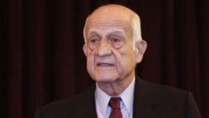 Hakkında açılan vasi davası nedeniyle Adli Tıp’ta durumu incelenen 87 yaşındaki iş insanı İnan Kıraç’ın kendisine sorulan 2 soruyu yanıtlayamadı