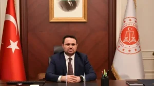 İstanbul Büyükşehir Belediyesine terör ve yolsuzluk soruşturması başlatan İstanbul Cumhuriyet Başsavcısı Akın Gürlek, kimdir?