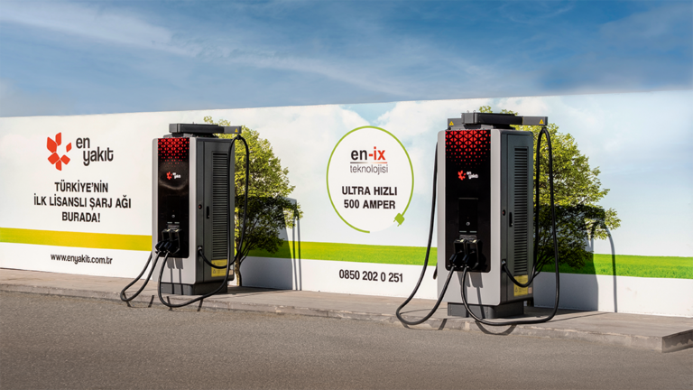 Bayramda Elektrikli Yolculuklara Yoğun İlgi: EN YAKIT, Sürücülerin Yol Arkadaşı Oldu!…