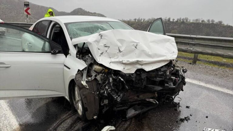 Bayram tatilinin ilk 4 günü trafik kazalarında 34 kişi hayatını kaybetti