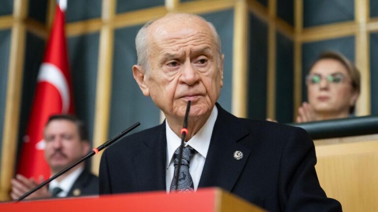 Bahçeli: Cunta demek CHP demektir, bunu bilmeyen de yoktur