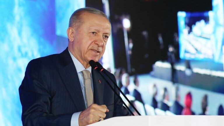 Cumhurbaşkanı Erdoğan: Küresel sistemde hak ettiğimiz yere gelmeye çok yakınız…