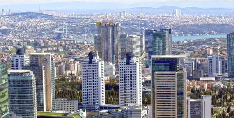 İnşaatta önemli bir yere sahip olan gayrimenkul sektörü ise, son yıllarda zor bir süreçten geçiyor…