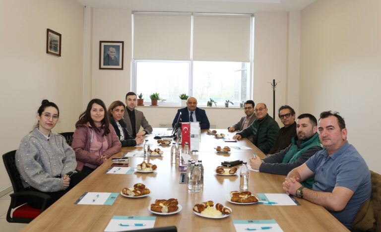 Veteriner hekimleri Kocaeli Ticaret Odası’nda istişare toplantısında buluştu…