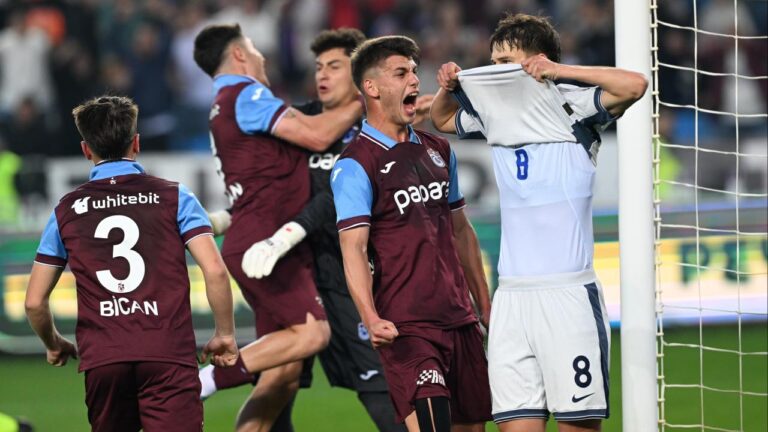 Trabzonspor U19 UEFA Gençlik Ligi’nde yarı finalde