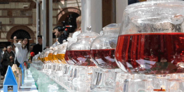 Türkiye’nin yenilikçi çay markası Beta Tea, çay kültürünü yaşatmak ve yaygınlaştırmak adına öncü olmaya devam ediyor…