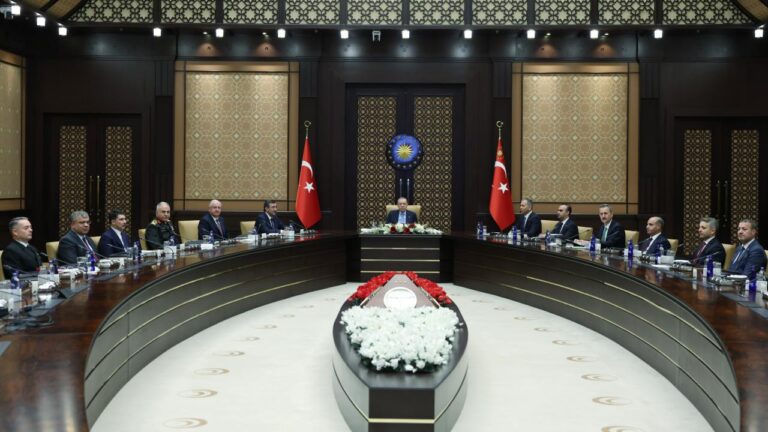 Cumhurbaşkanı Erdoğan başkanlığındaki Savunma Sanayii İcra Komitesi toplantısı sona erdi…