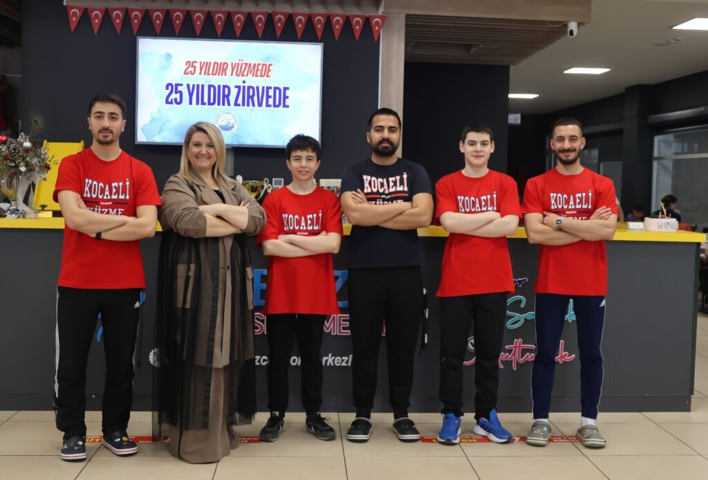 Kocaeli Yüzme Kulübü 25 nci yılında 3 sporcusunu daha Milli takıma kazandırdı.