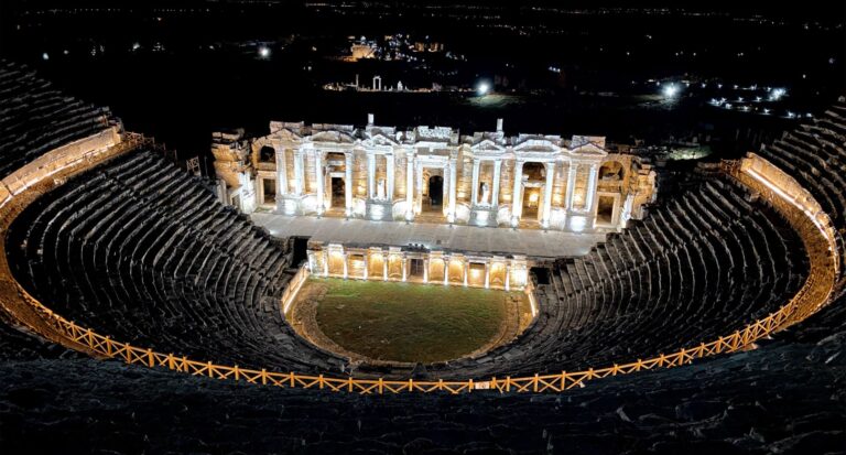 Geceyi kadim tarihiyle aydınlatan örenyerleri, ziyaretçilerini zamanda bir yolculuğa çıkaracak…