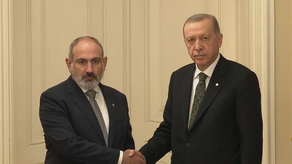Ermenistan Başbakanı Paşinyan’dan Türkiye’ye ziyaret