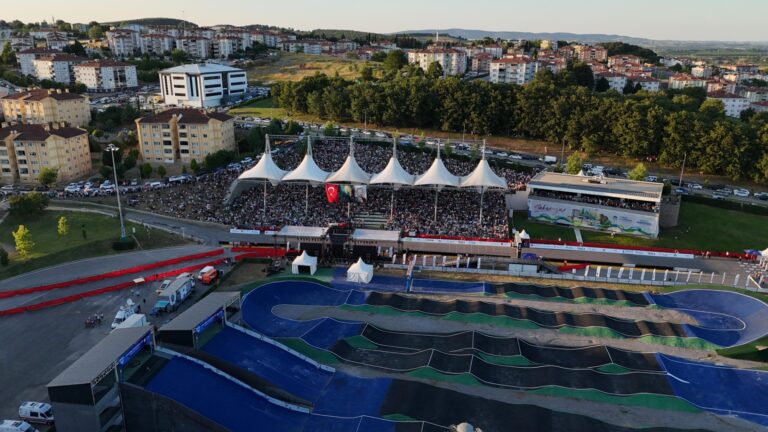 2025 Dağ Bisikleti Eliminator Dünya Şampiyonası Sakarya’da gerçekleşti…