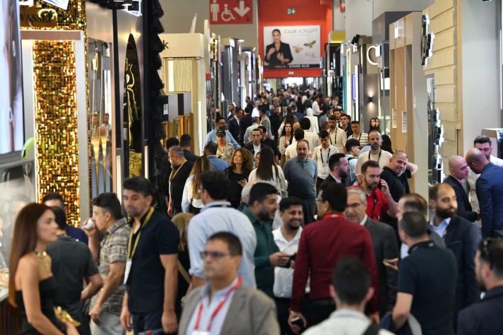 Türk Markalara, Uluslararası Mücevher Fuarına Katılım Desteği