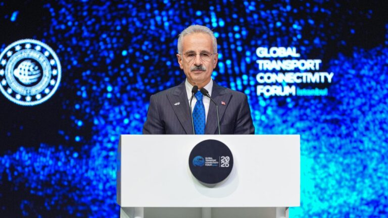 Bakan Uraloğlu: “Ülkemiz, sadece fiziki yolları birleştiren bir ülke değil, aynı zamanda güveni ve sürdürülebilirliği inşa eden bir ortaktır.”
