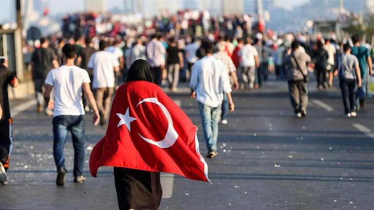 FETÖ’nün hain darbe girişiminin üzerinden 9 yıl geçti