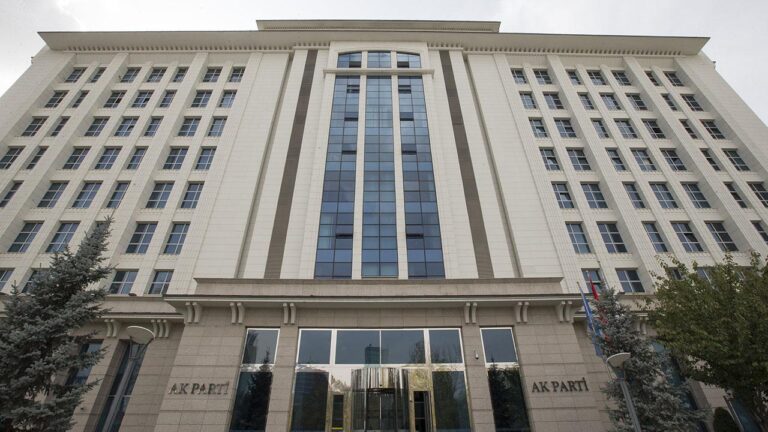 AK Parti’nin Kızılcahamam kampı başladı