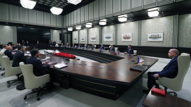 MGK’da ‘Terörsüz Türkiye’ vurgusu: Milli hedeflere istikrarlı adımlarla ilerlenecek