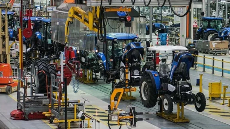 Türkiye’nin önde gelen tarım makinesi üreticilerinden Türk Traktör ve Ziraat Makineleri A.Ş, üretimi durduruyor