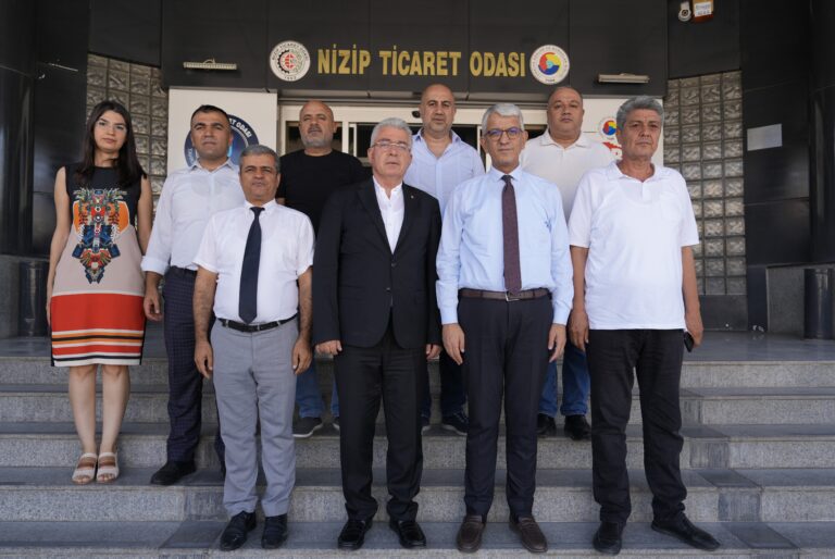 GAP Gümrük ve Dış Ticaret Bölge Müdürü Mehmet Tuncay Bayraktar, Nizip Ticaret Odası’nı (NTO) ziyaret etti…