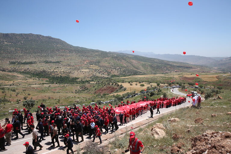 Komisyonun Aşırı Siyasi Mücadeleye Alet Edilme Riski