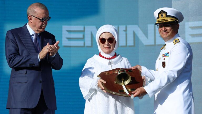 Cumhurbaşkanı Recep Tayyip Erdoğan’ın eşi Emine Erdoğan, TEKNOFEST Mavi Vatan’a ilişkin paylaşımda bulundu…