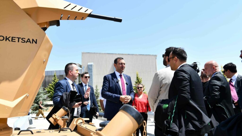 ROKETSAN Genel Müdürü Murat İkinci, ulusal basın yayın kuruluşlarının temsilcilerini firmanın Lalahan tesislerinde ağırladı.