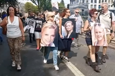 Rotterdam’da kadın cinayetlerine karşı tarihi protesto yürüyüşü…