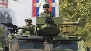 Belgrad’da askeri geçit töreni Sırbistan’ın dış politikası hakkında ne anlatıyor?