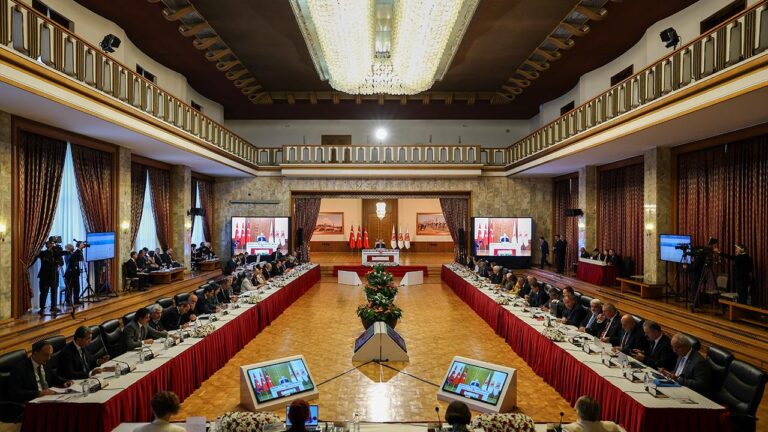 Milli Dayanışma, Kardeşlik ve Demokrasi Komisyonu son olarak, MİT Başkanı ve ilgili bakanları dinleyecek…