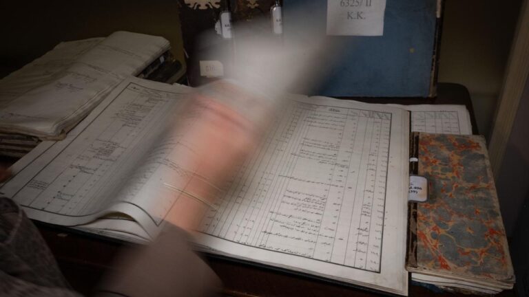 Türkiye’nin devlet arşivlerinde korunan Osmanlı dönemine ait Filistin tapu kayıtları, uluslararası hukuk açısından kritik bir öneme sahip.