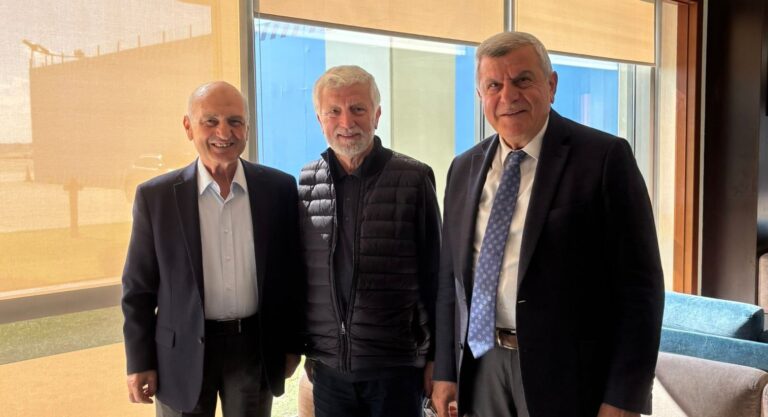 Karaosmanoğlu önceki dönem bakanlarla hasret giderdi…