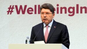 Adalet Bakanı Tunç, Ekrem İmamoğlu hakkında “casusluk” iddiasıyla yürütülen soruşturmaya ilişkin soruyu yanıtladı