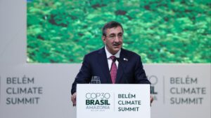 Cumhurbaşkanı Yardımcısı Yılmaz, “İklim değişikliğiyle mücadelede, güney ve kuzey arasında bir köprü rolü üstlenmeye hazırız”