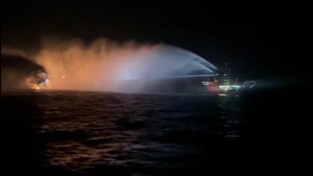 Karadeniz’de 2 ticari gemide patlama oldu