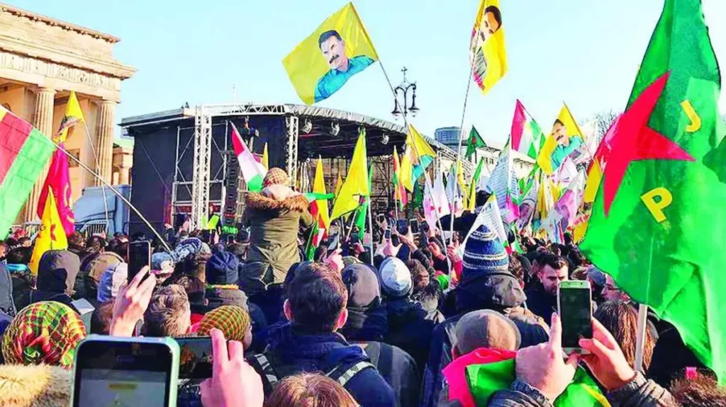 Bakan Fidan, Federal Anayasa Koruma Teşkilatı’nın raporuna göre, 14 bin civarında PKK mensubu Almanya’da bulunuyor…