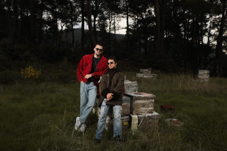 Elektronik Müziğin Yeni İkilisi Mass Cust’tan Global Vizyonlu İlk Single: “Beginning”…