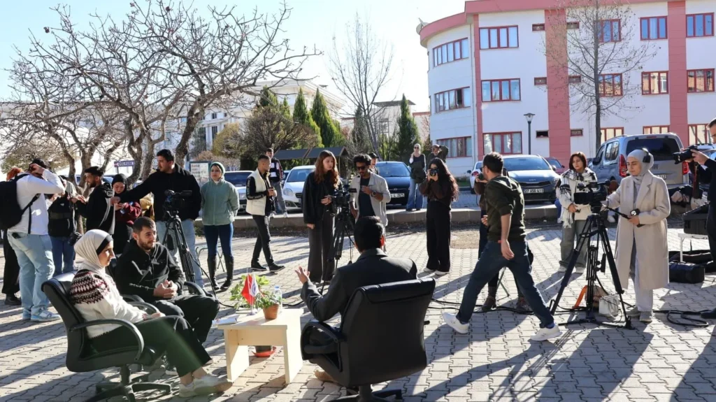 Gazeteciler Cemiyeti Mobil Basın Evi, Gaziantep Üniversitesi’ni ziyaret etti