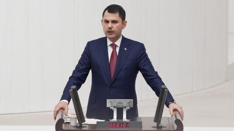 Bakan Kurum: Kira ve konut fiyatlarını dengeleyeceğiz