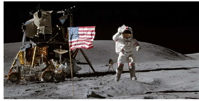 Meryem GÜLBETEKİN : Ay’a Gerçekten Ayak Basıldı mı ??? Soğuk Savaşın Büyük Gizemi