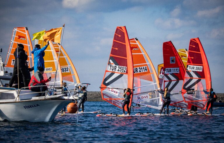 Türkiye Yelken Ligi Techno 293 Sınıfı 2. Ayak Yarışları Foça’da Düzenleniyor