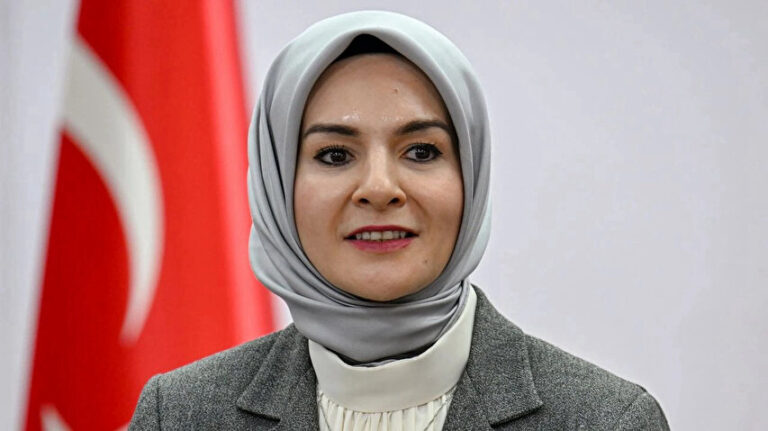 Bakan Göktaş, “Biz aynı aileye, farklı kapılardan ulaşan kurumlarız”