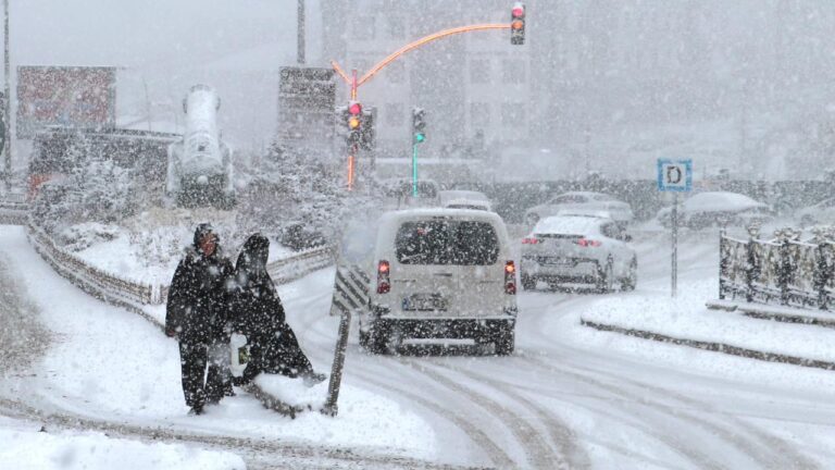 Meteoroloji’den kuvvetli kar yağışı uyarısı