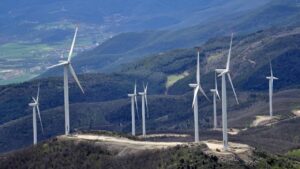 Türkiye’de rüzgardan elektrik üretimi 3 Ocak’ta 259 bin 76 megavatsaatle günlük bazda tüm zamanların en yüksek seviyesine ulaştı