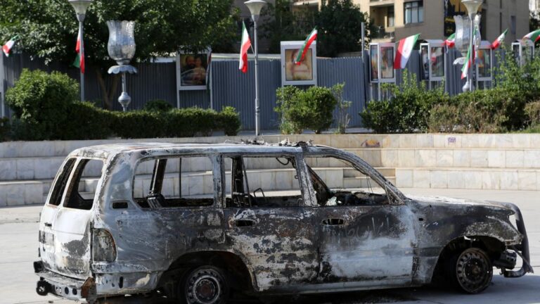 İran’da Tahran Savcısı Ali Salihi, vatandaşları dışarı çıkmaması konusunda uyardı…