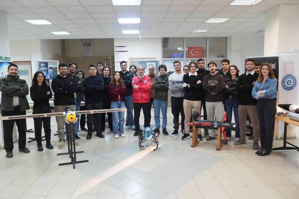 Egeli gençler, TEKNOFEST hazırlıklarını sürdürüyor