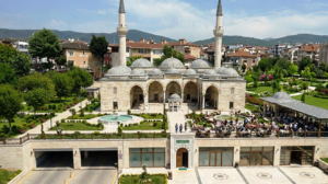 Kocaeli’n Derince ilçesinin kalbindeki kanayan yara: “Eski Yer İnadı” mı, “Gelecek Vizyonu”