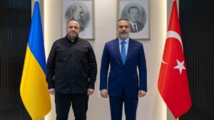 Bakan Fidan, Ukrayna Ulusal Güvenlik Sekreteri Umerov ile görüştü