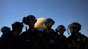 Kudüs Valiliği: İsrail’in işgal altındaki Doğu Kudüs’teki Mescid-i Aksa’da ramazan ayı hazırlıklarını engellemeye devam ediyor…