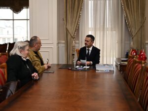 Uluslararası Haber Ajansı Ankara Temsilcisi Gazeteci Veysel Kavrayan’dan Vali Aktaş’a Ziyaret